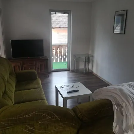 Pensión Apartma Alja Podkoren 3*