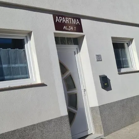 Apartma Alja Podkoren Pensión Kranjska Gora