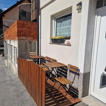 Apartma Alja Podkoren Pensión
