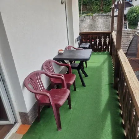 Apartma Alja Podkoren Pensión 3*